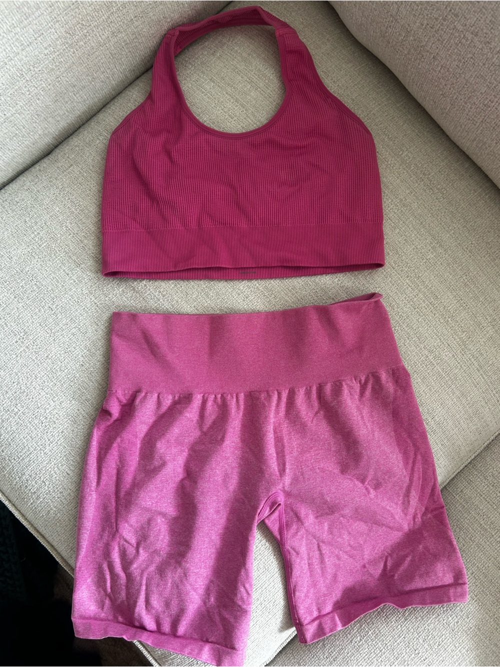 NVGTN Women's Two-Piece Seamless Active Set